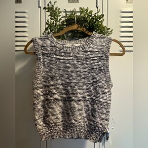 Trina Turk sz M black and white marbled sweater vest sweater tank knit sweater